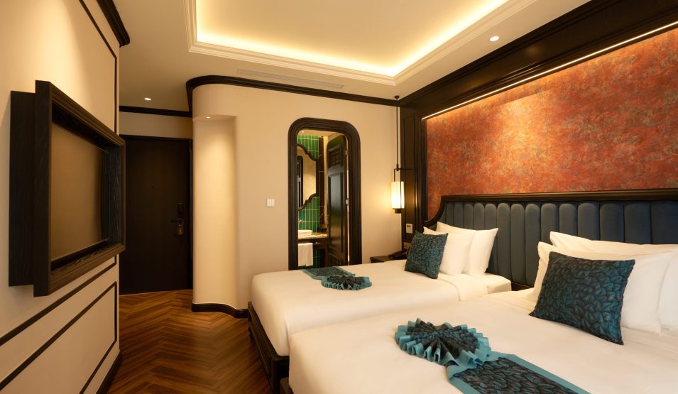 Deluxe Twin Room 01-1