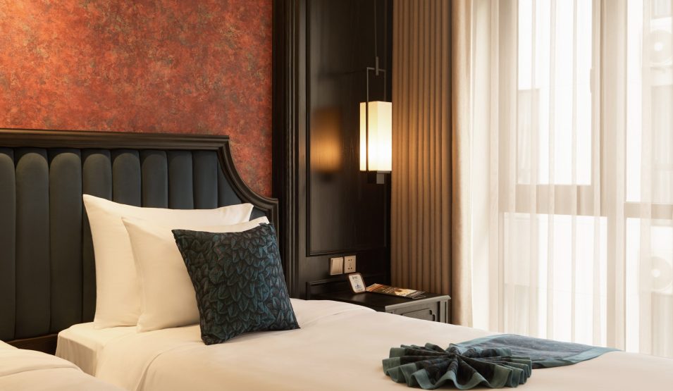 Deluxe Twin Room 04