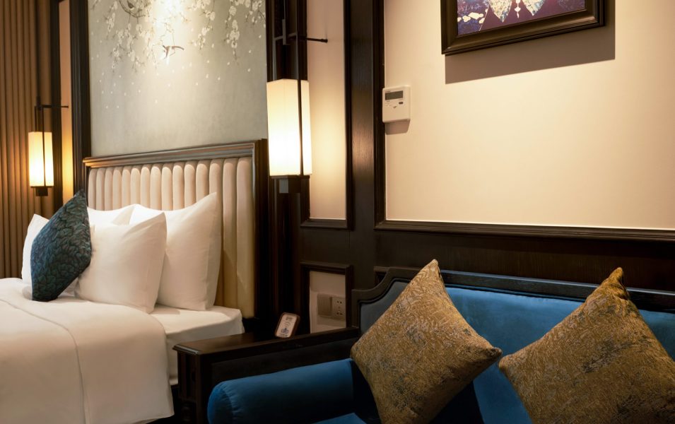 King Suite With Balcony 03